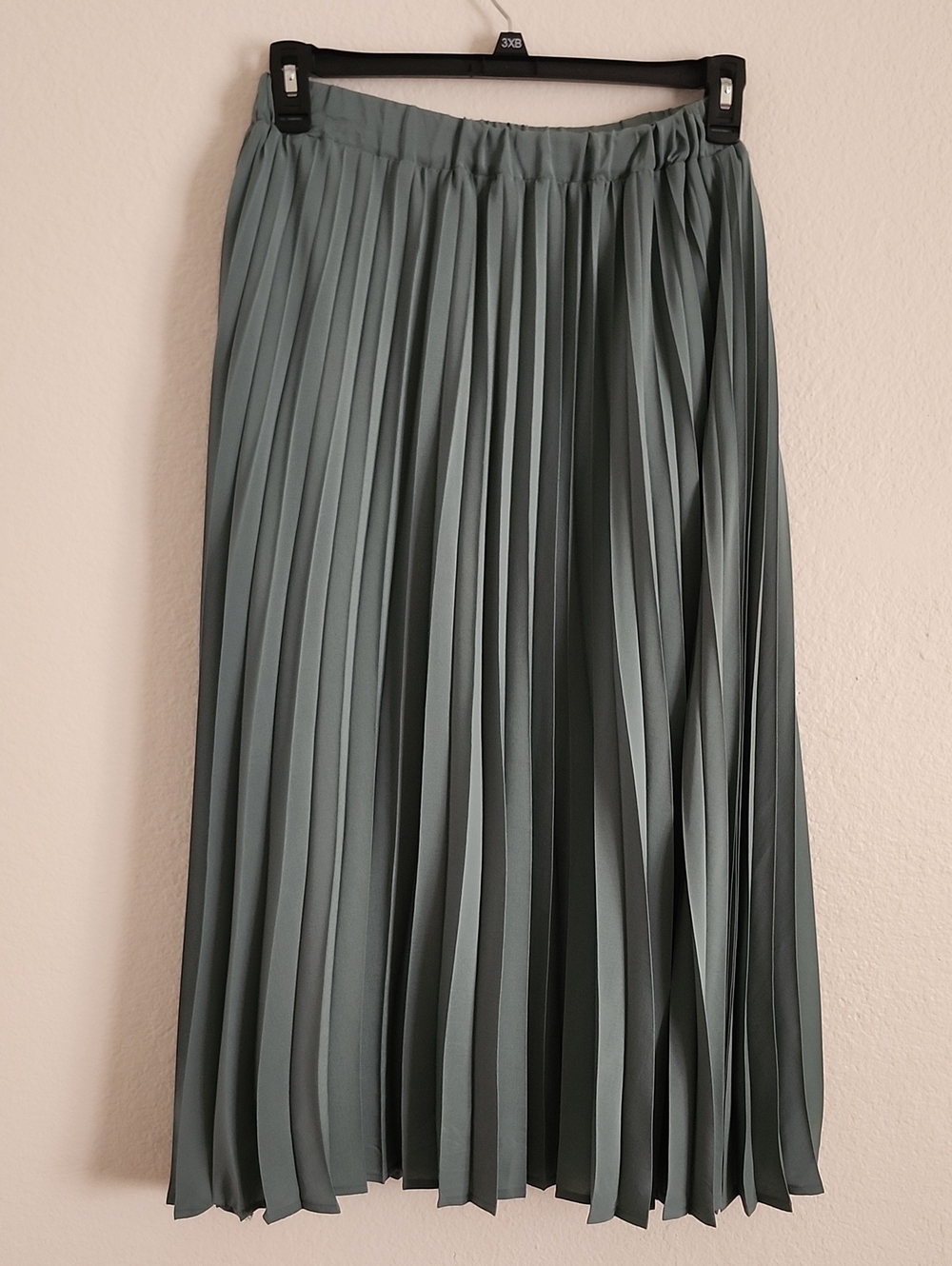 Pleated Midi Skirt in Sage Green